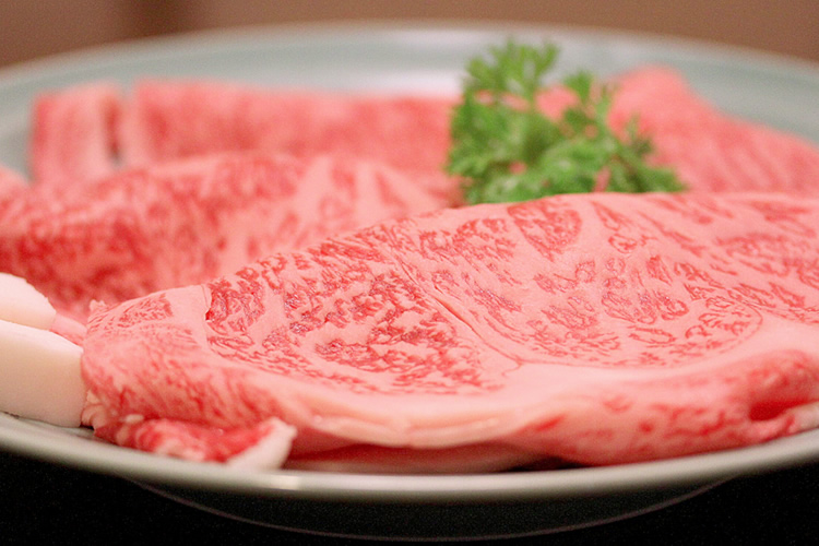 Beef＝米沢牛